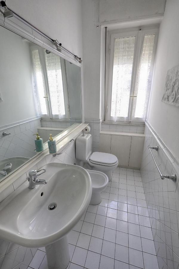 A Due Passi Dal Mare Apartment ลิโด ดิ กามาโยเร ภายนอก รูปภาพ