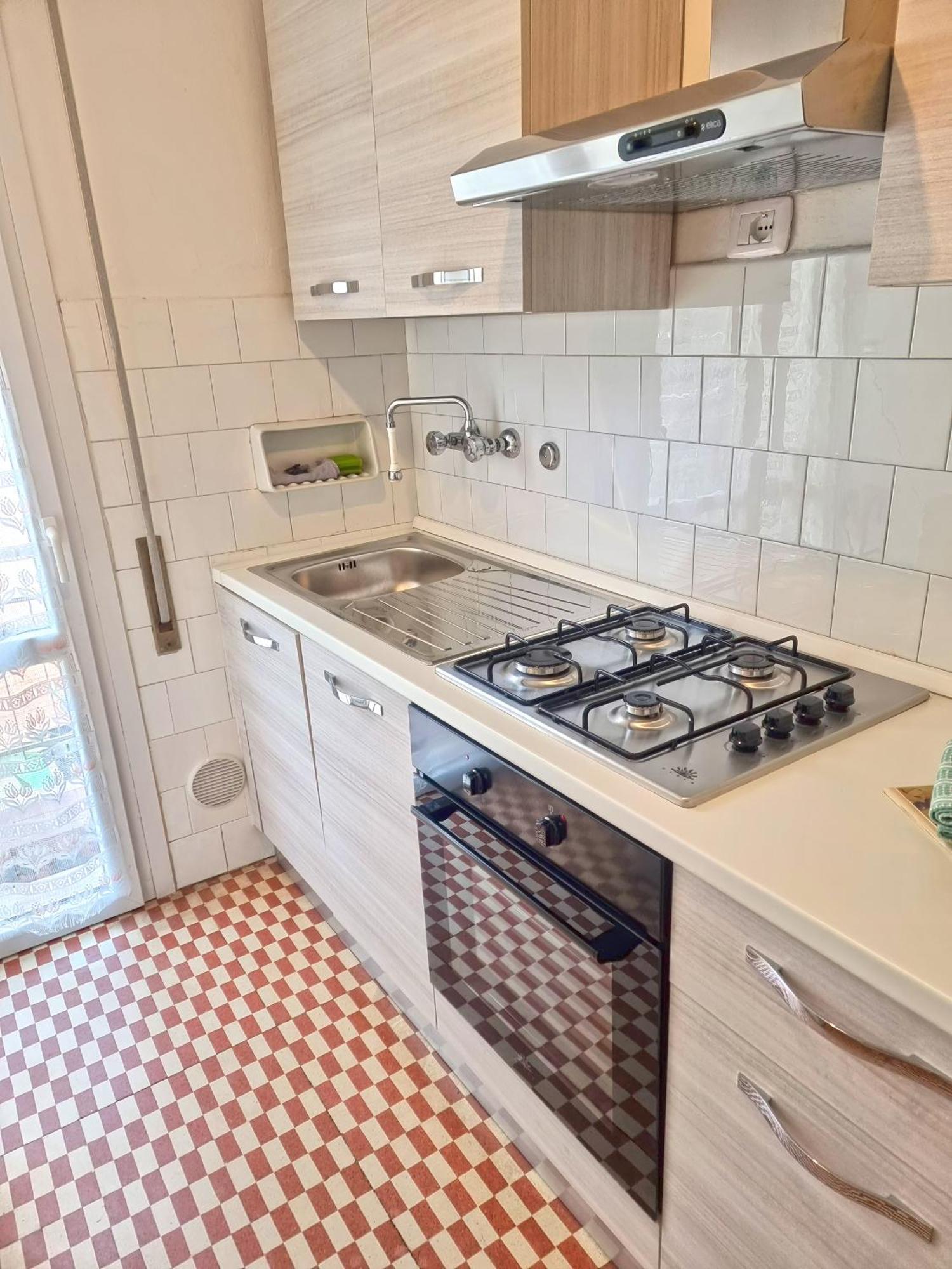 A Due Passi Dal Mare Apartment ลิโด ดิ กามาโยเร ภายนอก รูปภาพ